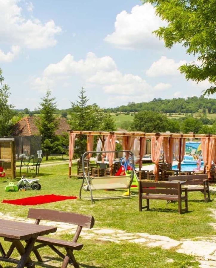 Holiday Home Rodjak Sa Sela Mionica Zewnętrze zdjęcie