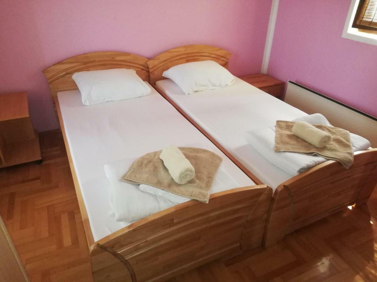 Holiday Home Rodjak Sa Sela Mionica Zewnętrze zdjęcie